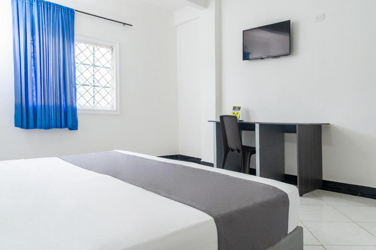 Hotel Castillo Resort ซันตามาร์ตา ภายนอก รูปภาพ