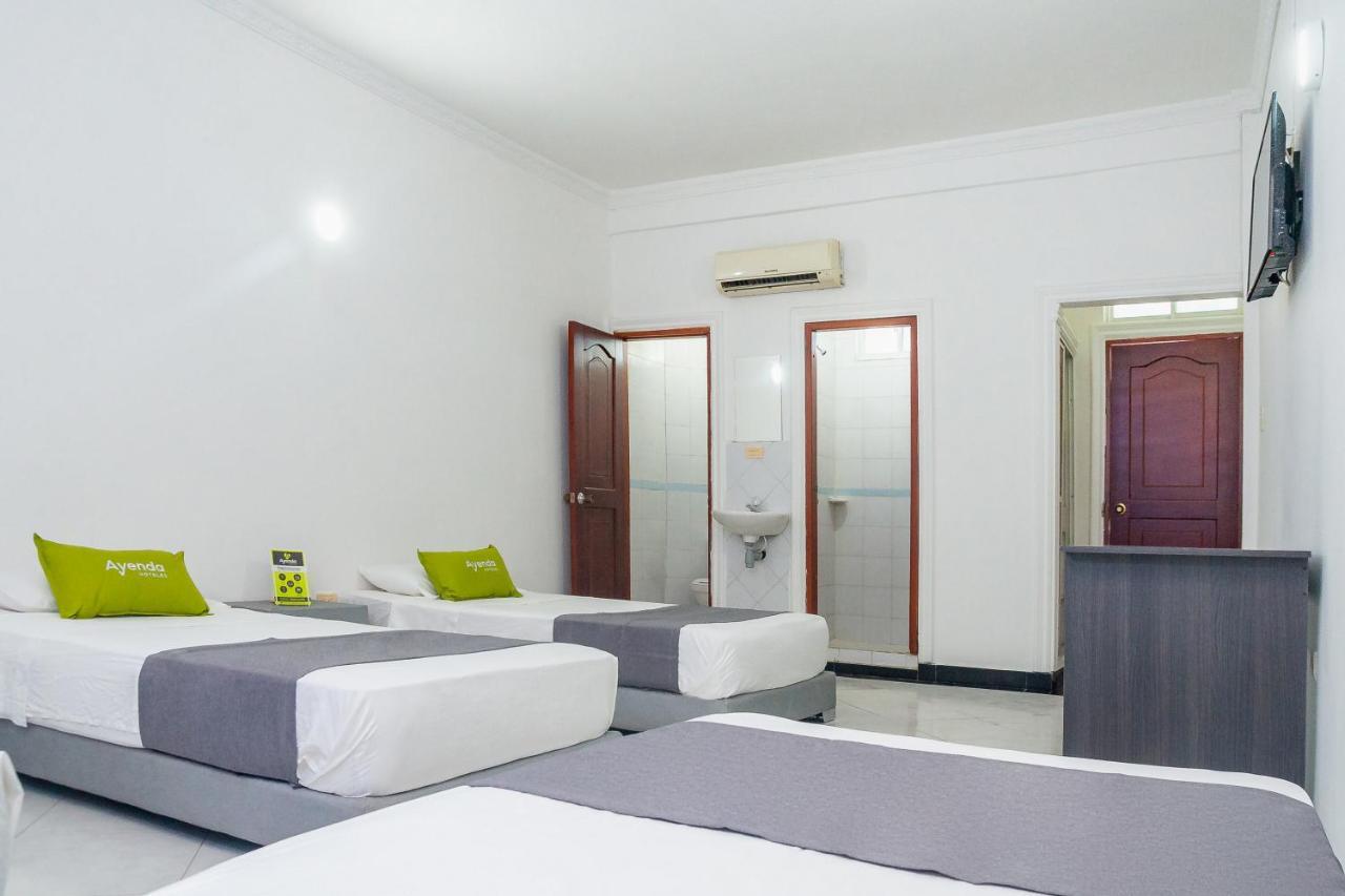 Hotel Castillo Resort ซันตามาร์ตา ภายนอก รูปภาพ