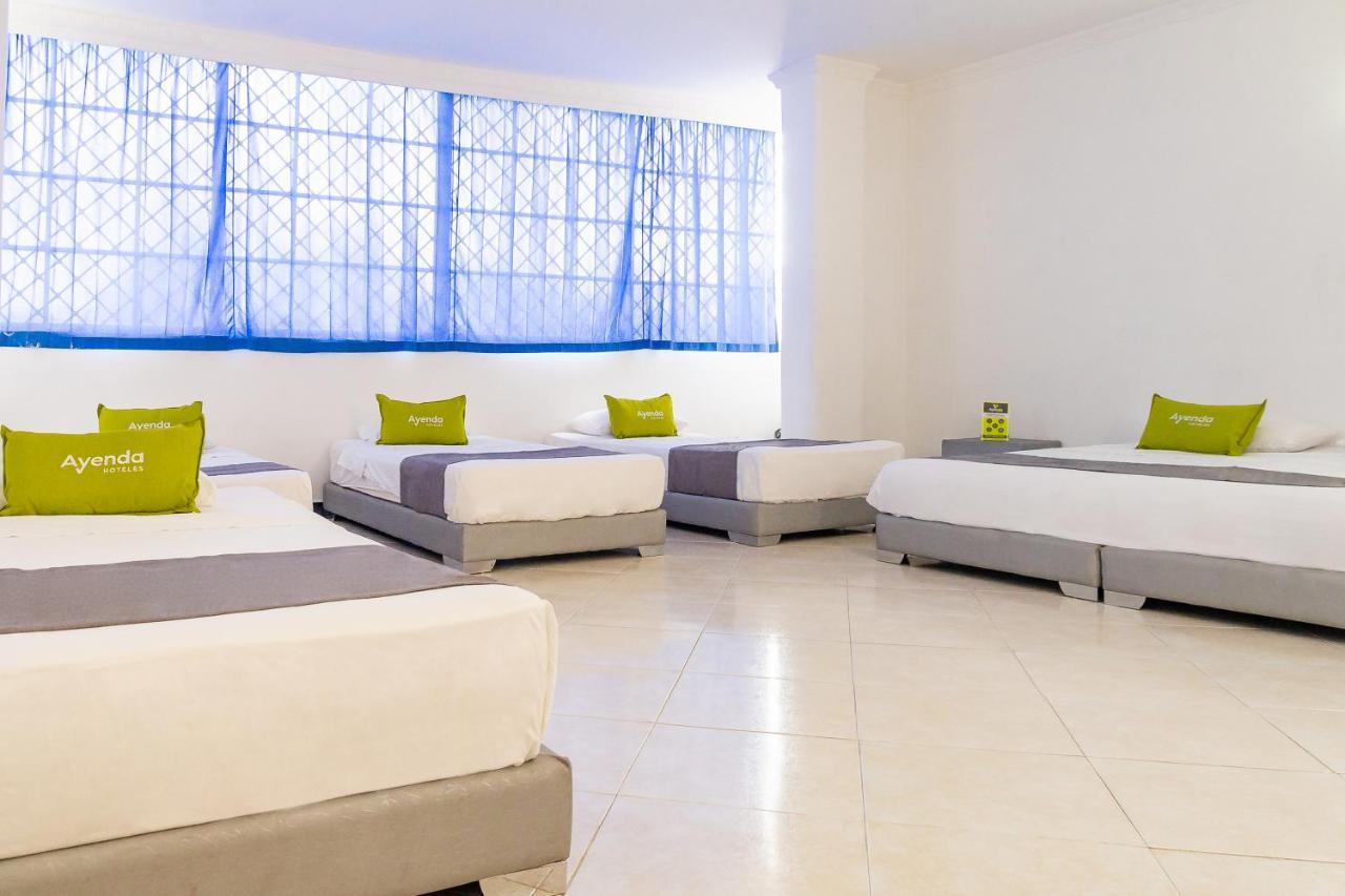 Hotel Castillo Resort ซันตามาร์ตา ภายนอก รูปภาพ