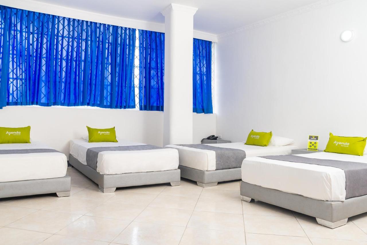 Hotel Castillo Resort ซันตามาร์ตา ภายนอก รูปภาพ