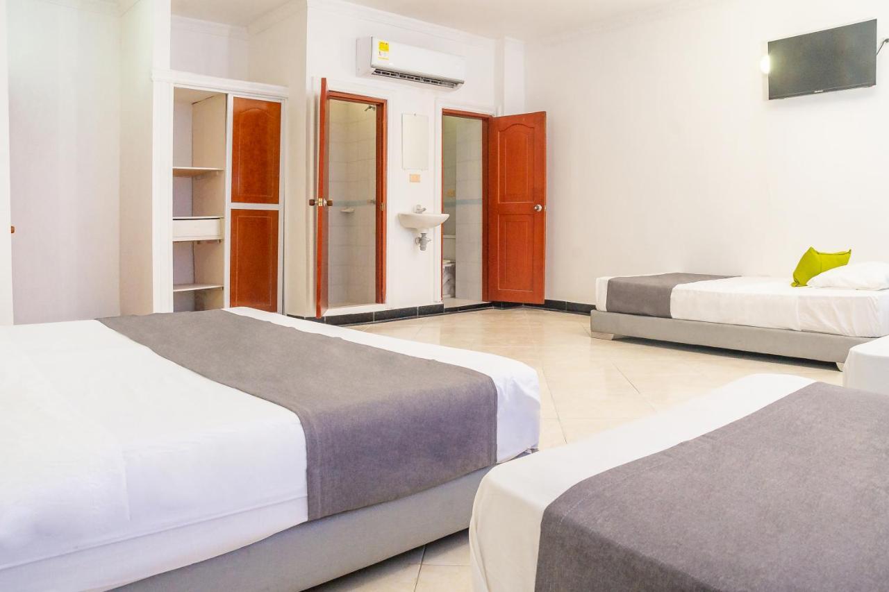Hotel Castillo Resort ซันตามาร์ตา ภายนอก รูปภาพ